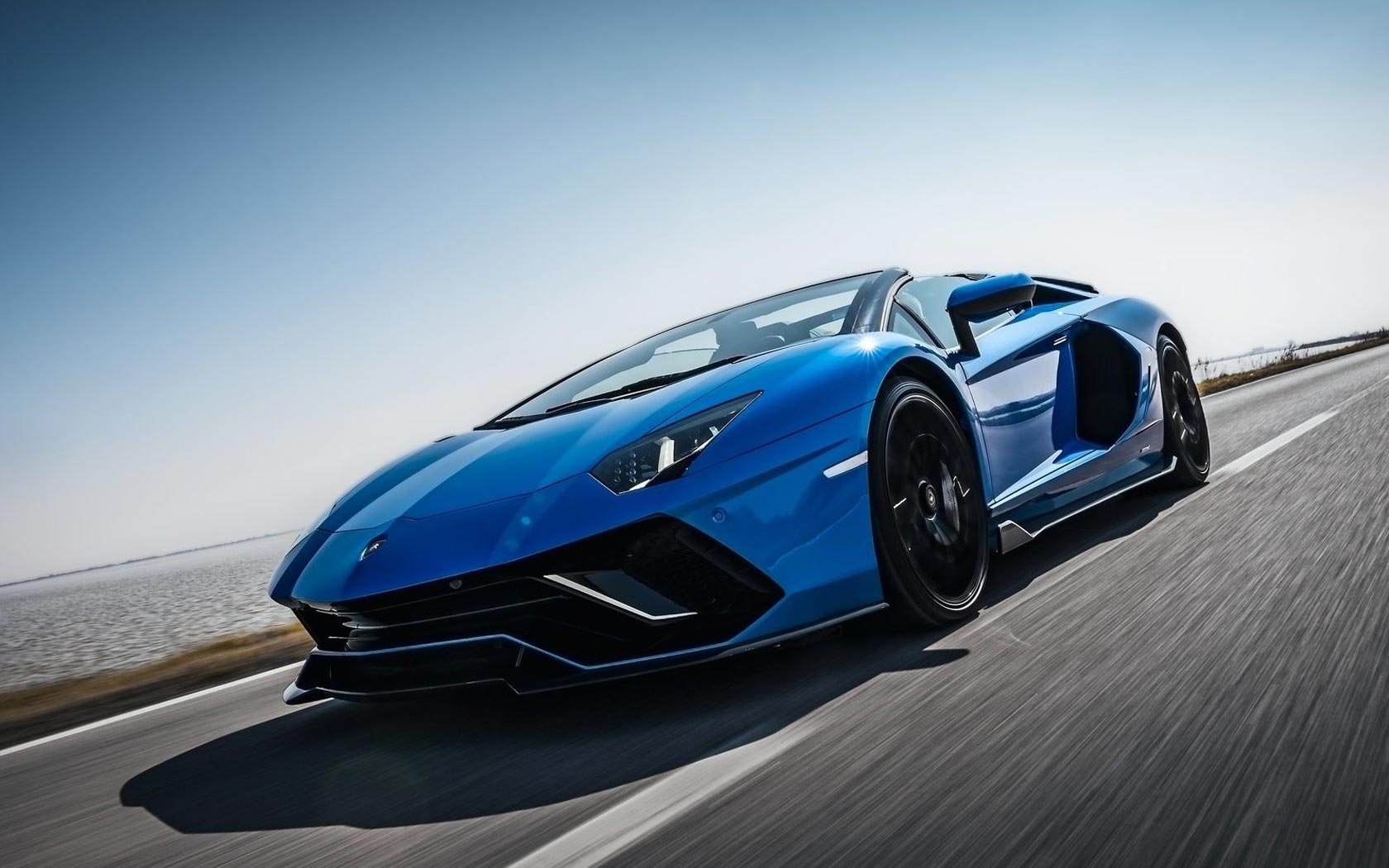  Lamborghini Aventador Ultimae Roadster 