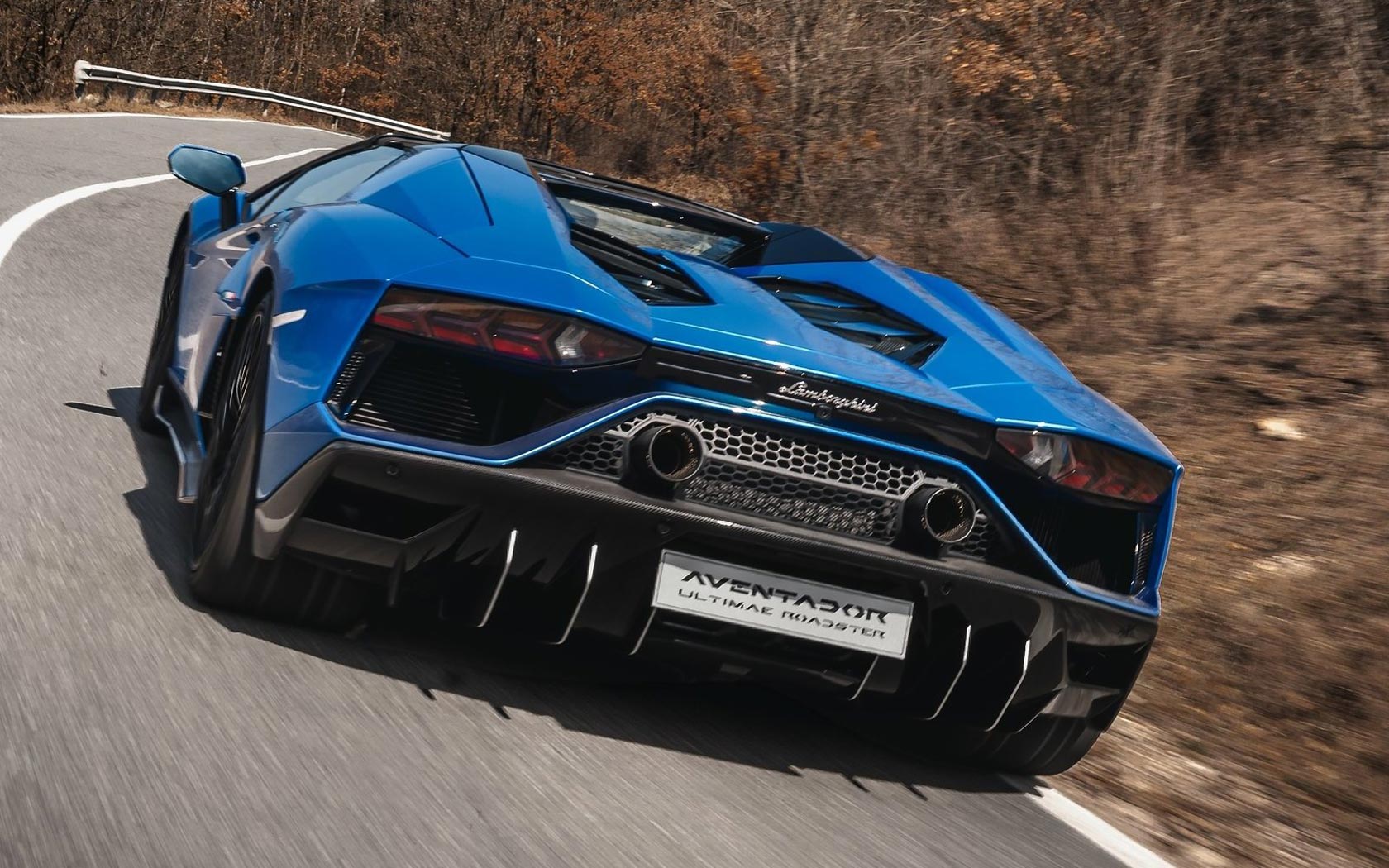  Lamborghini Aventador Ultimae Roadster 