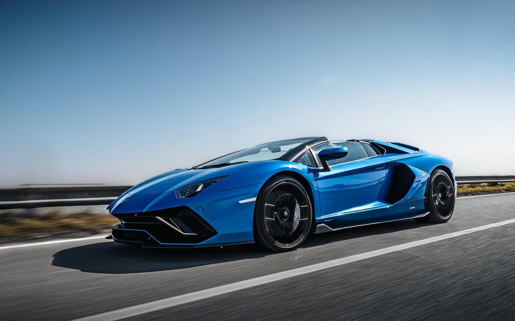  Lamborghini Aventador Ultimae Roadster 