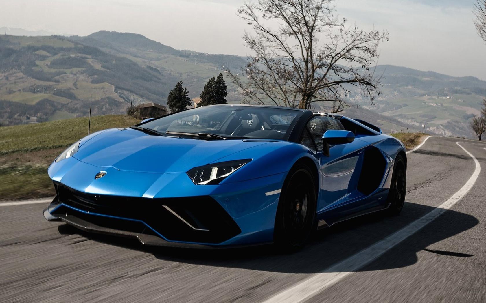  Lamborghini Aventador Ultimae Roadster 