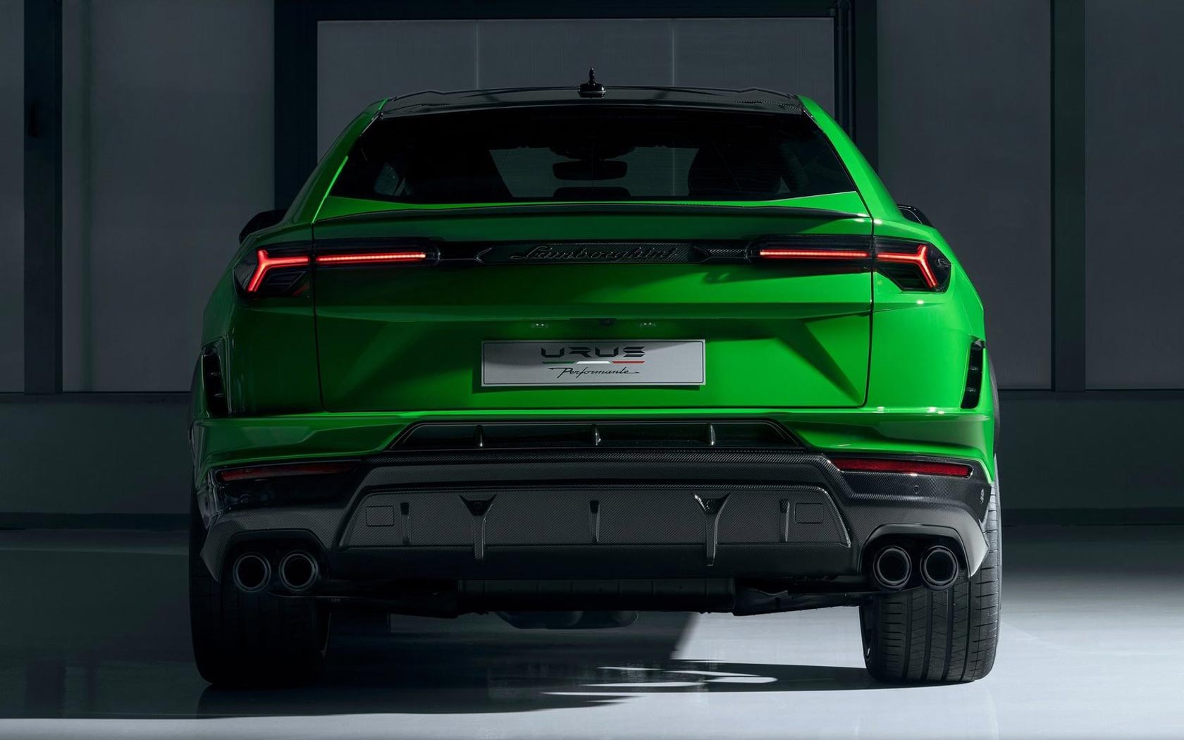 Lamborghini Urus 2022 Р·РµР»РµРЅС‹Р№