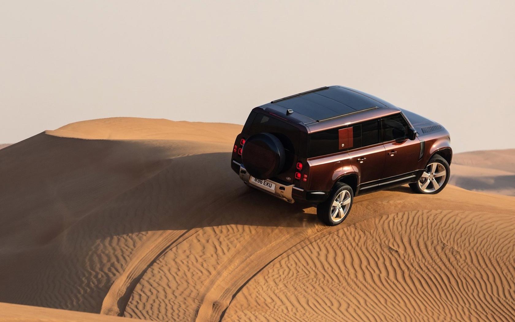  Land Rover Defender 130 