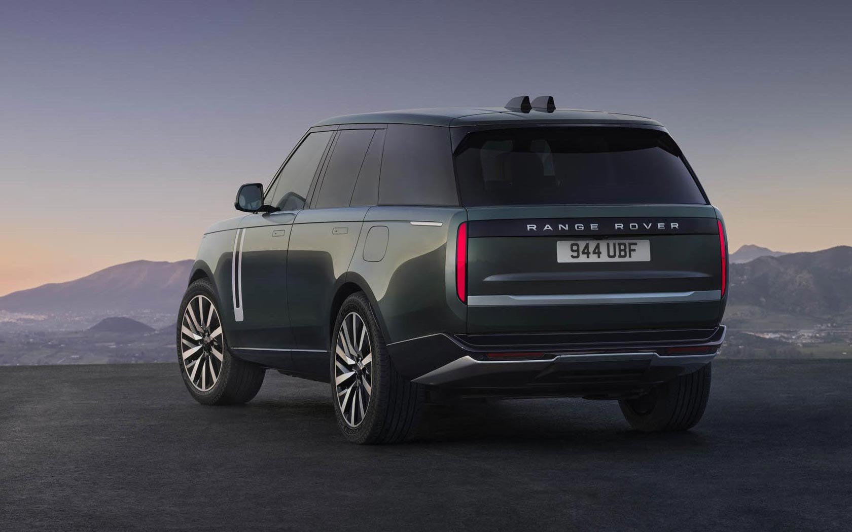 ���� Land Rover Range Rover Electric 
