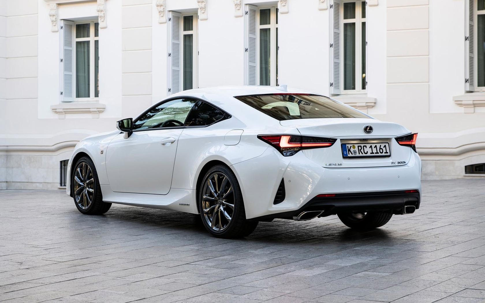  Lexus RC 