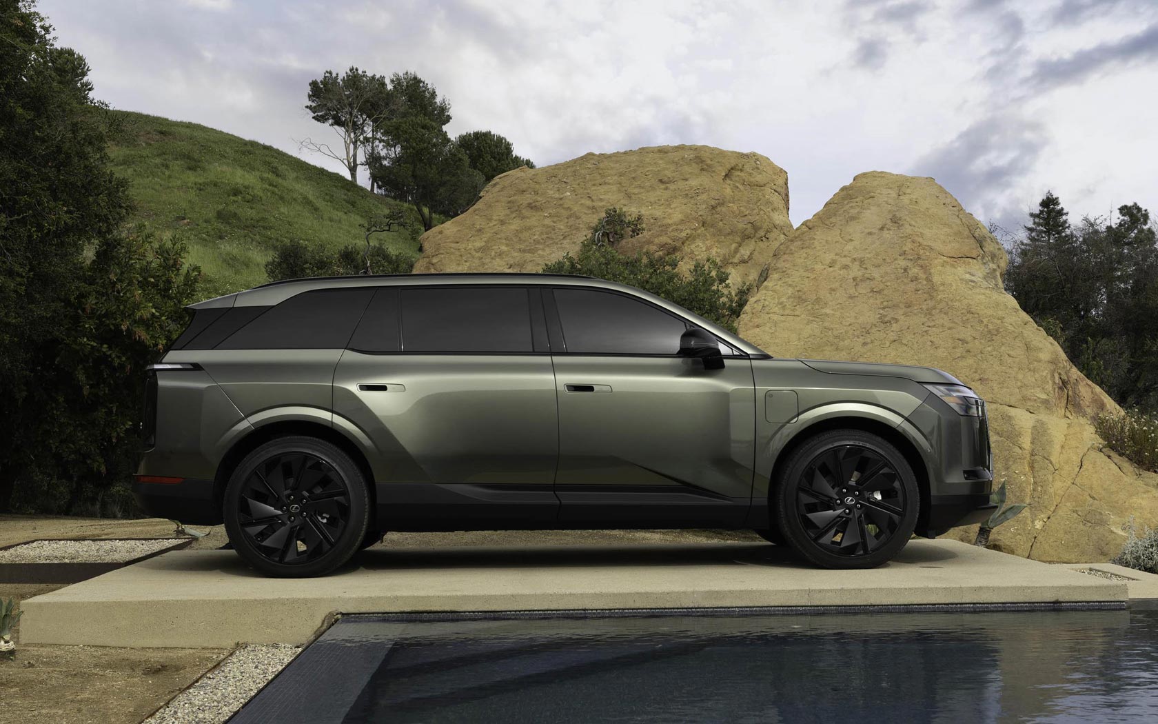 ���� Lexus TZ 