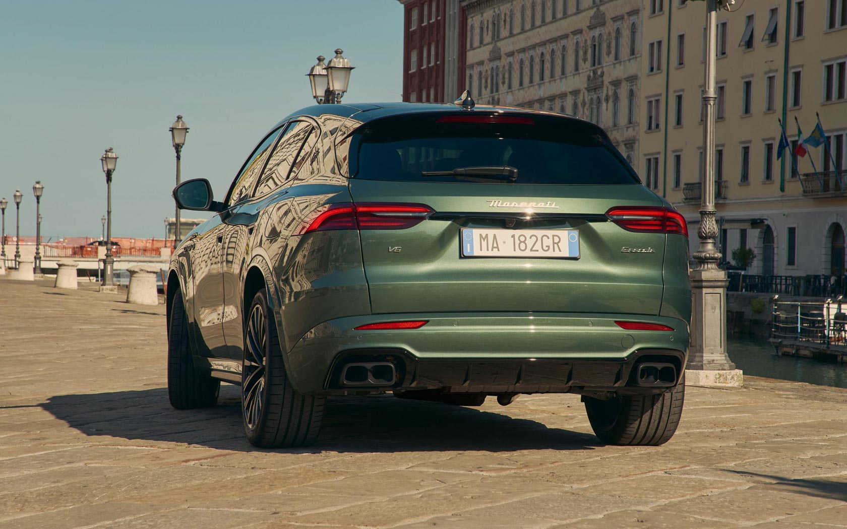 ���� Maserati Grecale 