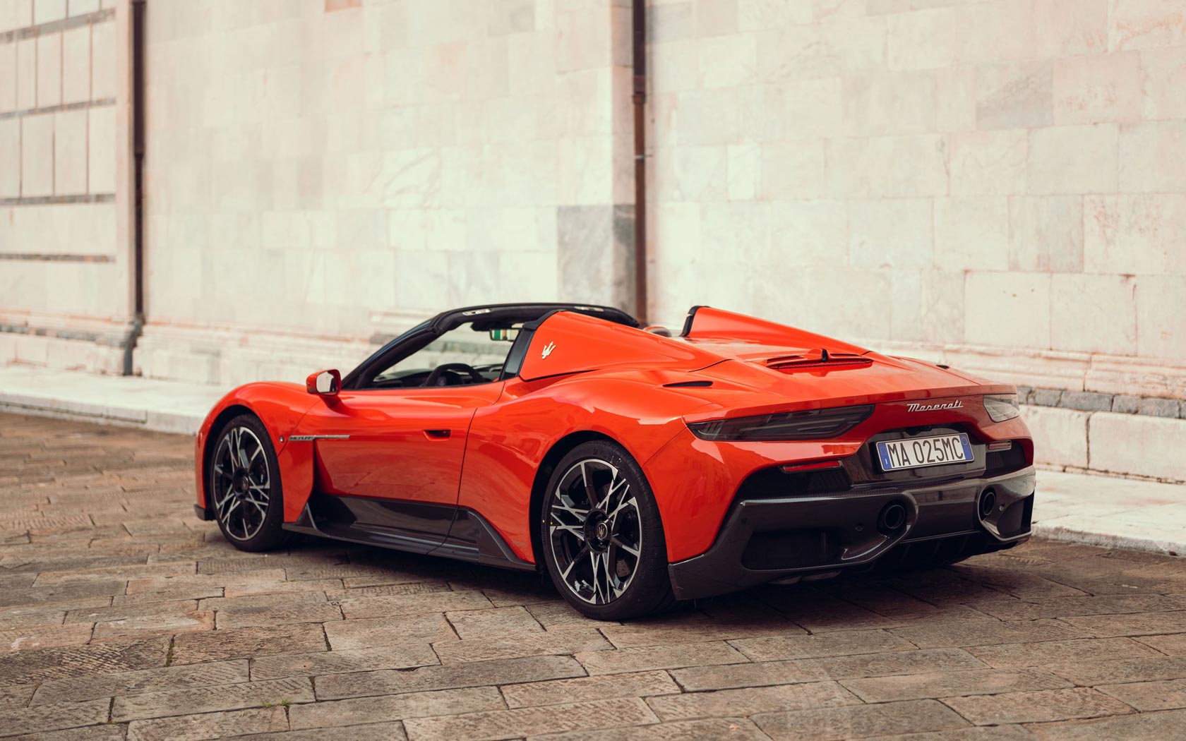  Maserati MCPura Cielo 