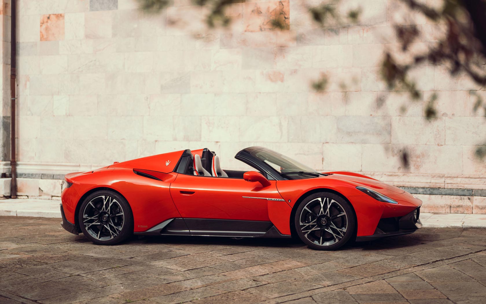  Maserati MCPura Cielo 