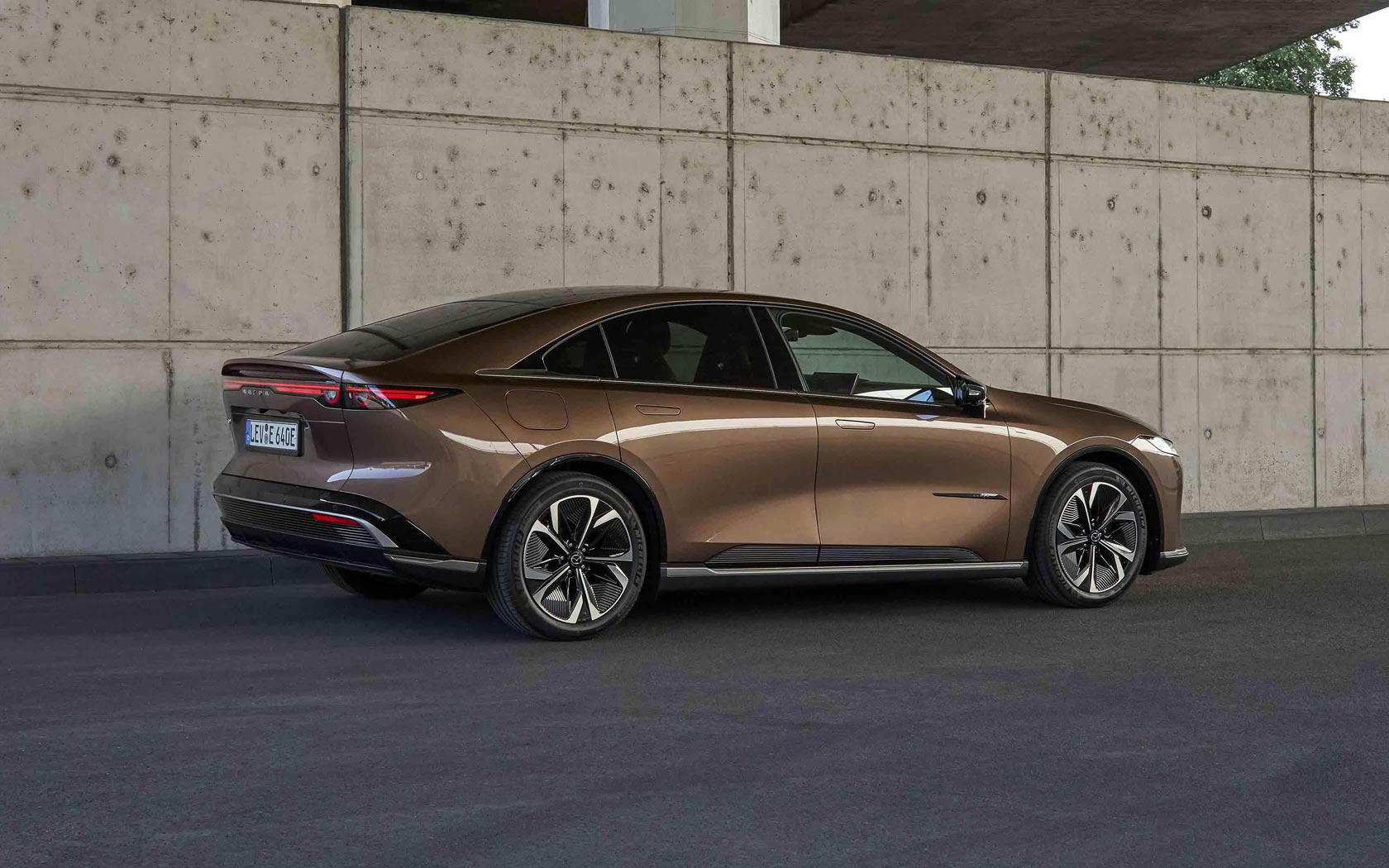 Mazda 6e 