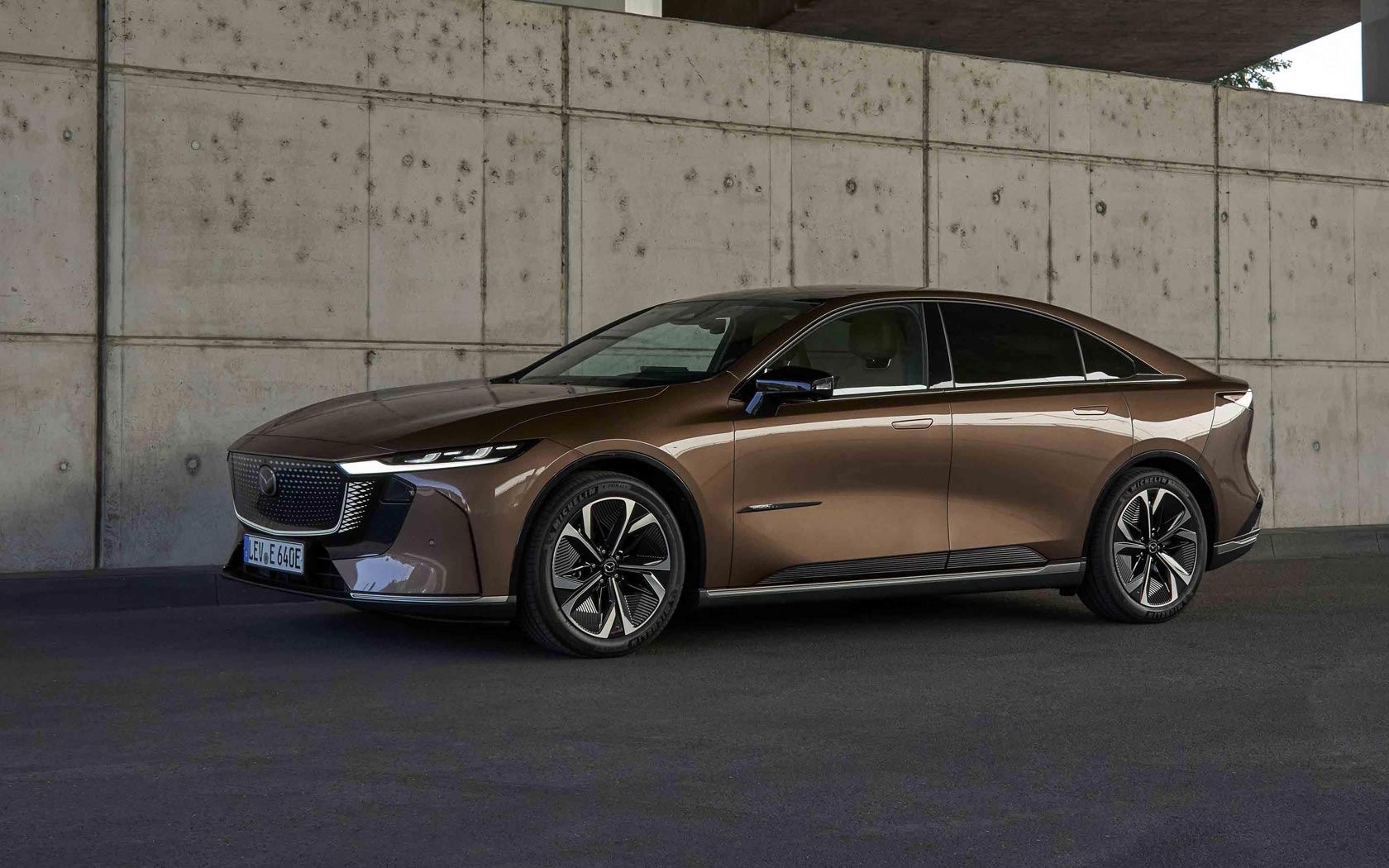  Mazda 6e 