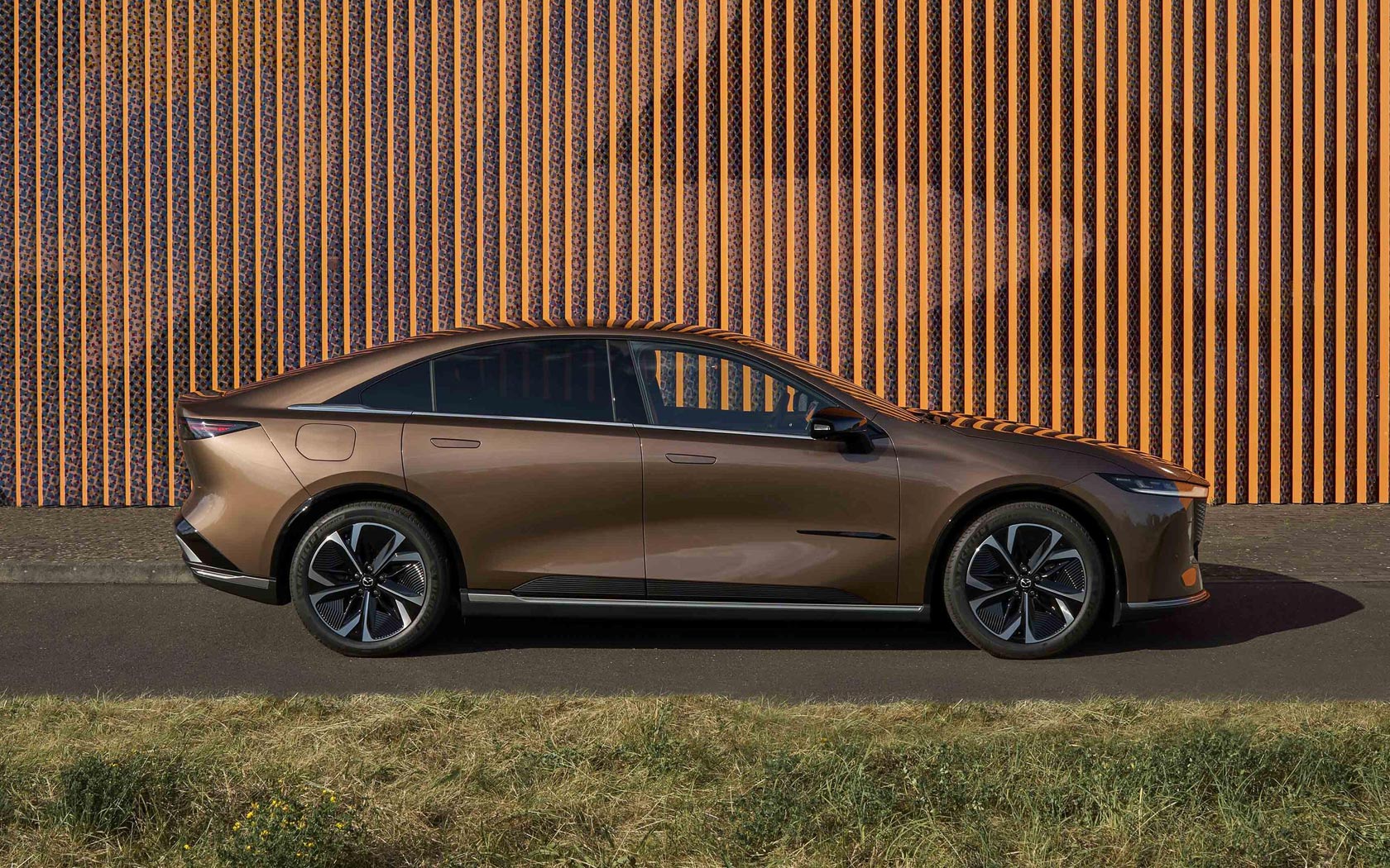  Mazda 6e 
