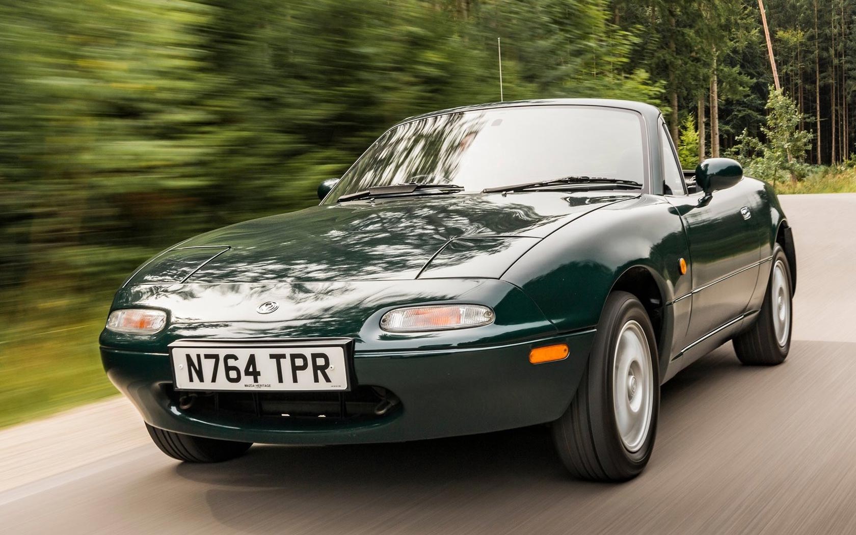  Mazda MX-5 Miata (1989-1997)