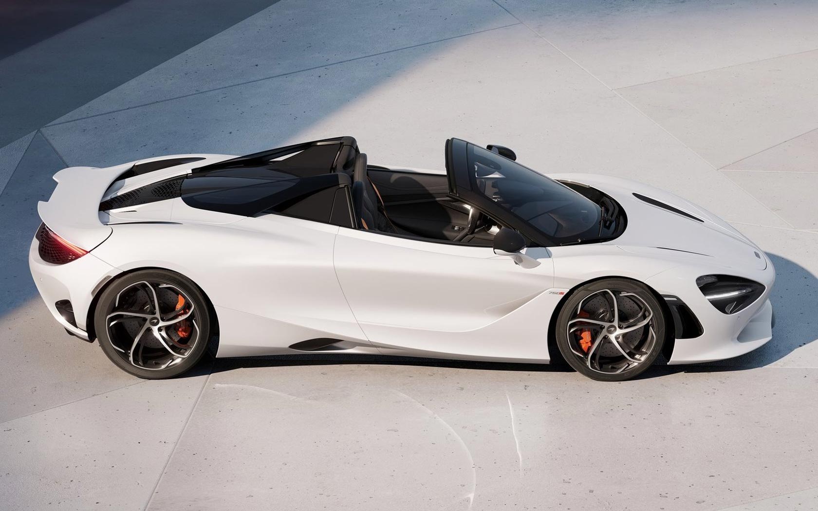  McLaren 750S Spider 