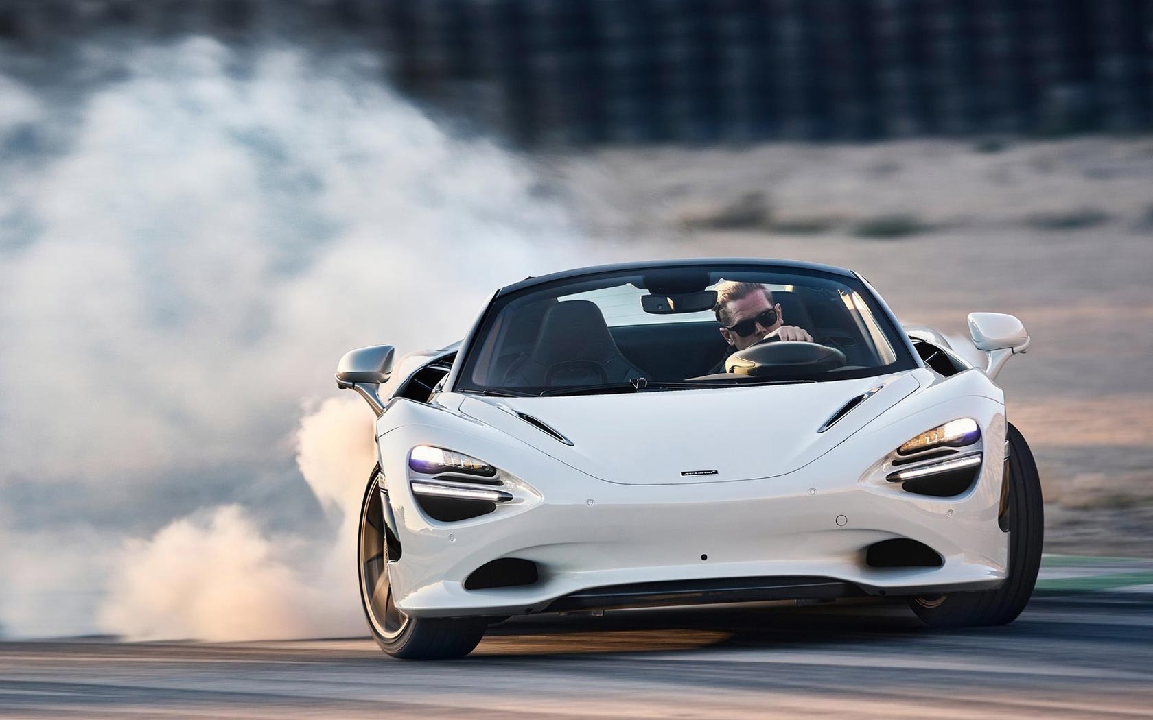  McLaren 750S Spider 