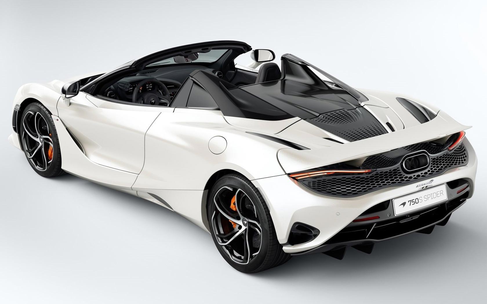  McLaren 750S Spider 