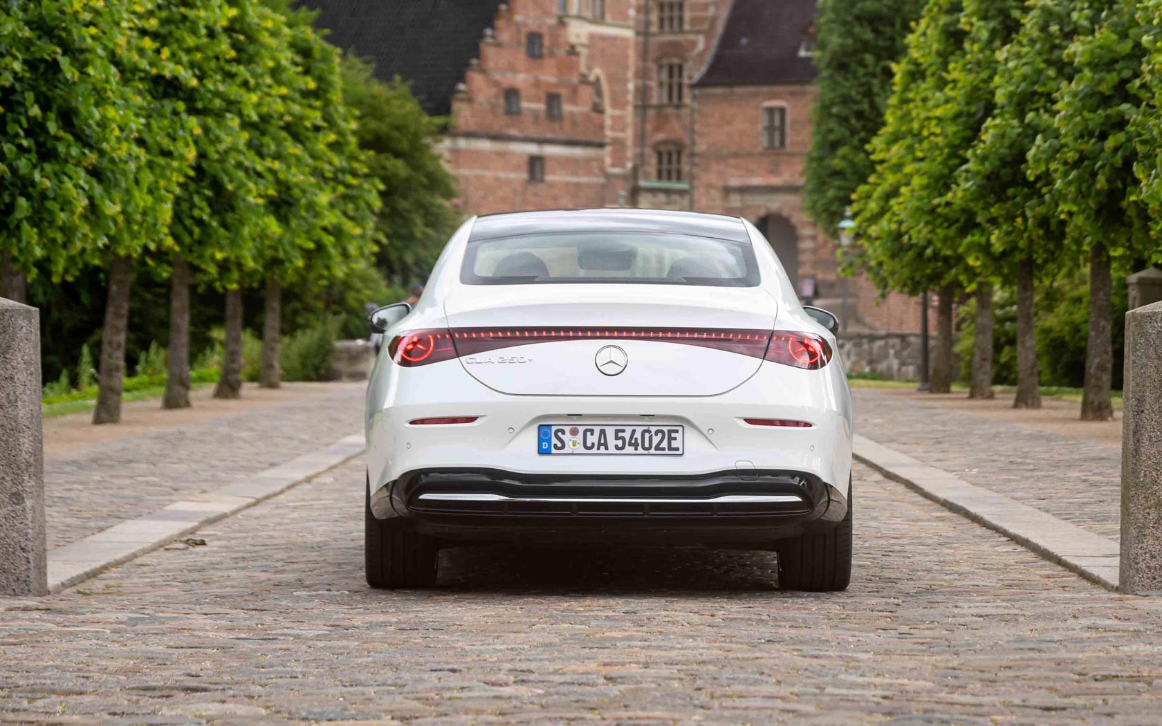  Mercedes CLA 