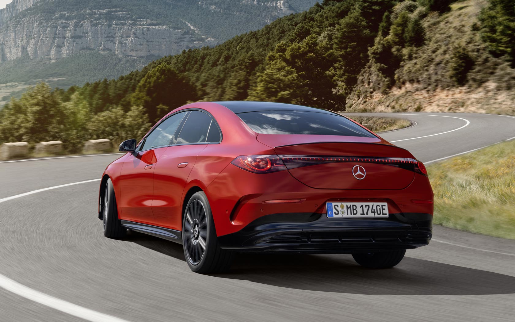  Mercedes CLA 