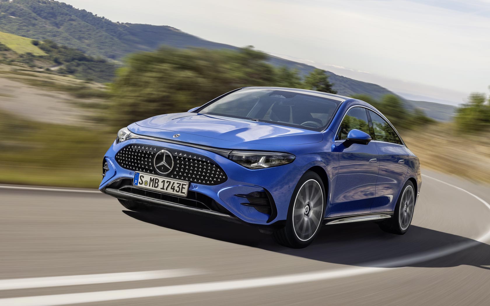  Mercedes CLA 