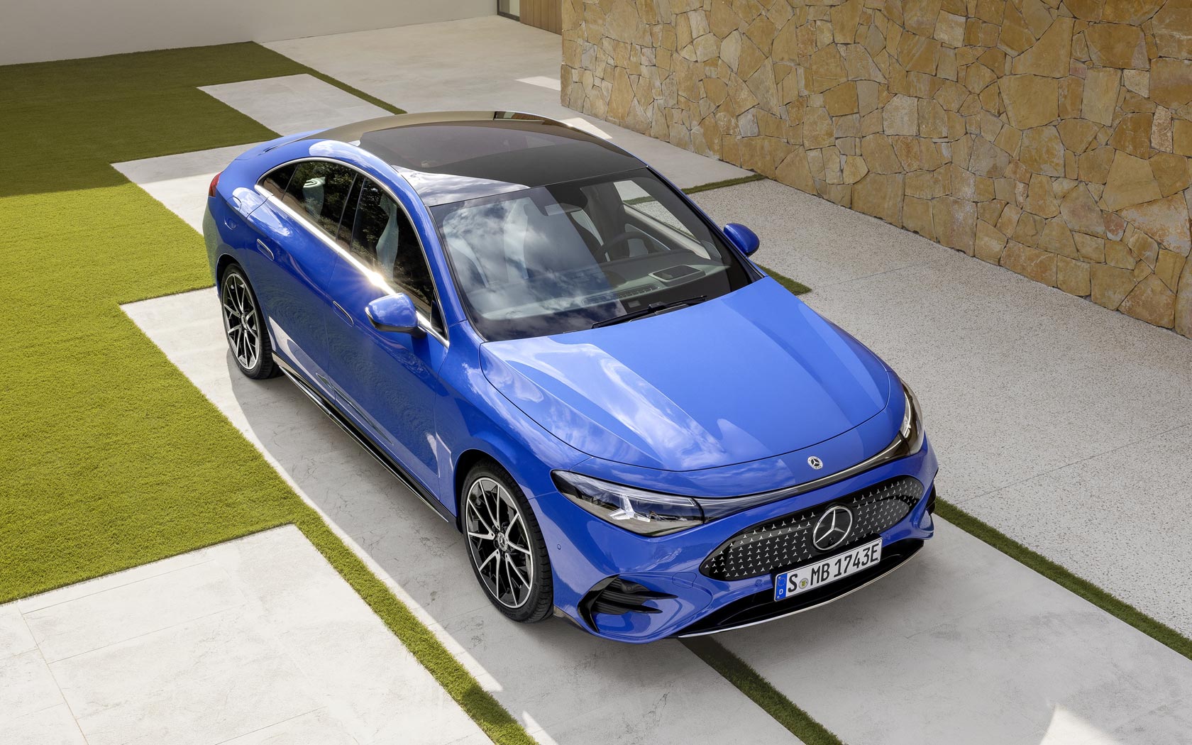  Mercedes CLA 