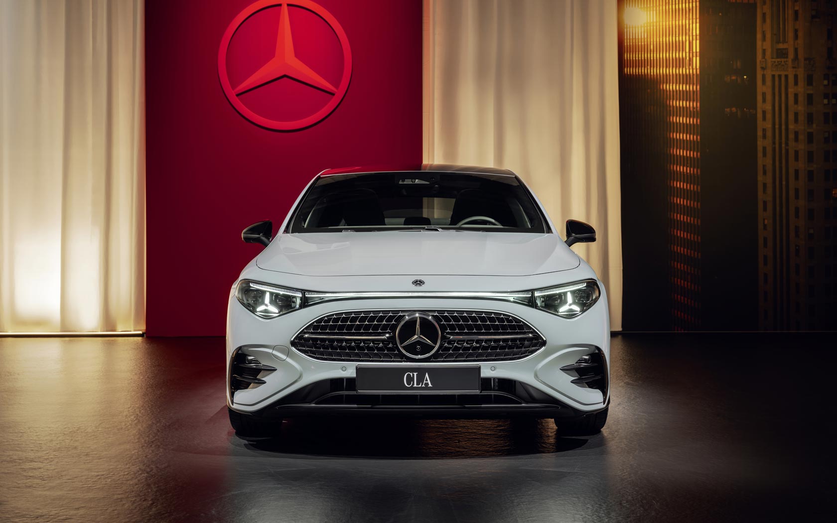  Mercedes CLA 