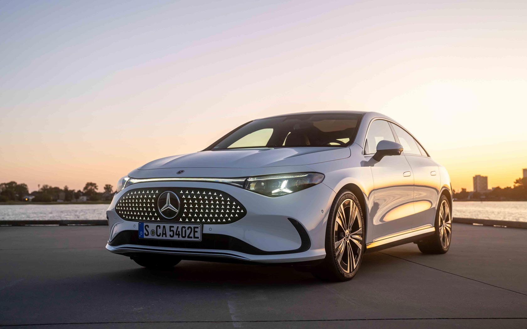  Mercedes CLA 