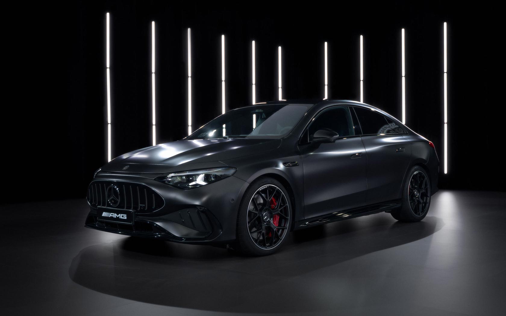 ���� Mercedes CLA 45 AMG 