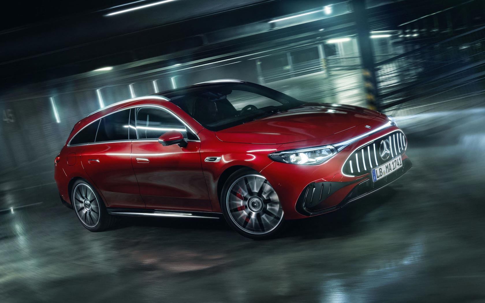 ���� Mercedes CLA 45 AMG Shooting Brake 