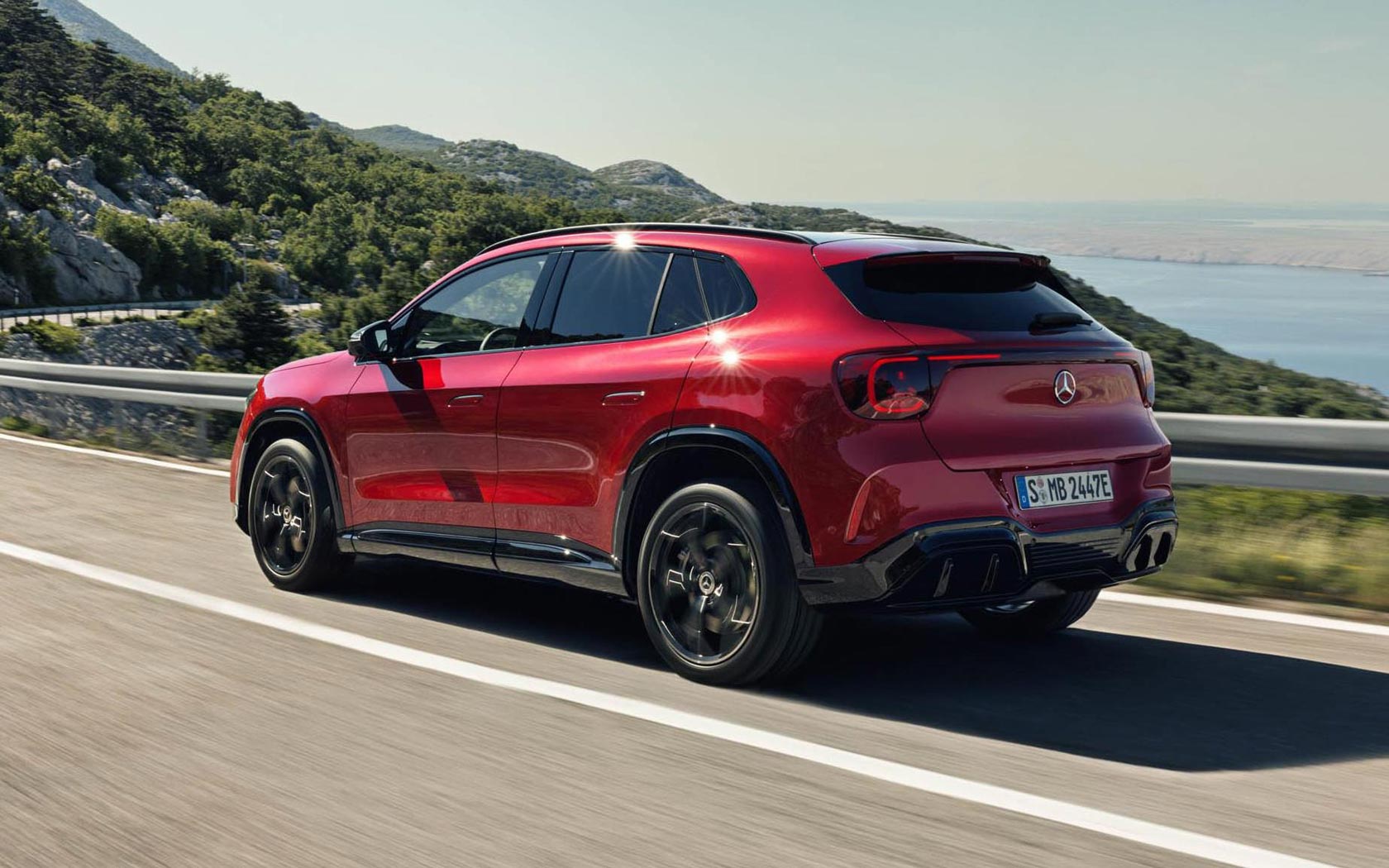 ���� Mercedes GLA 