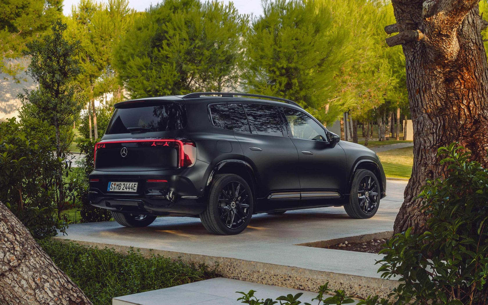 ���� Mercedes GLB 