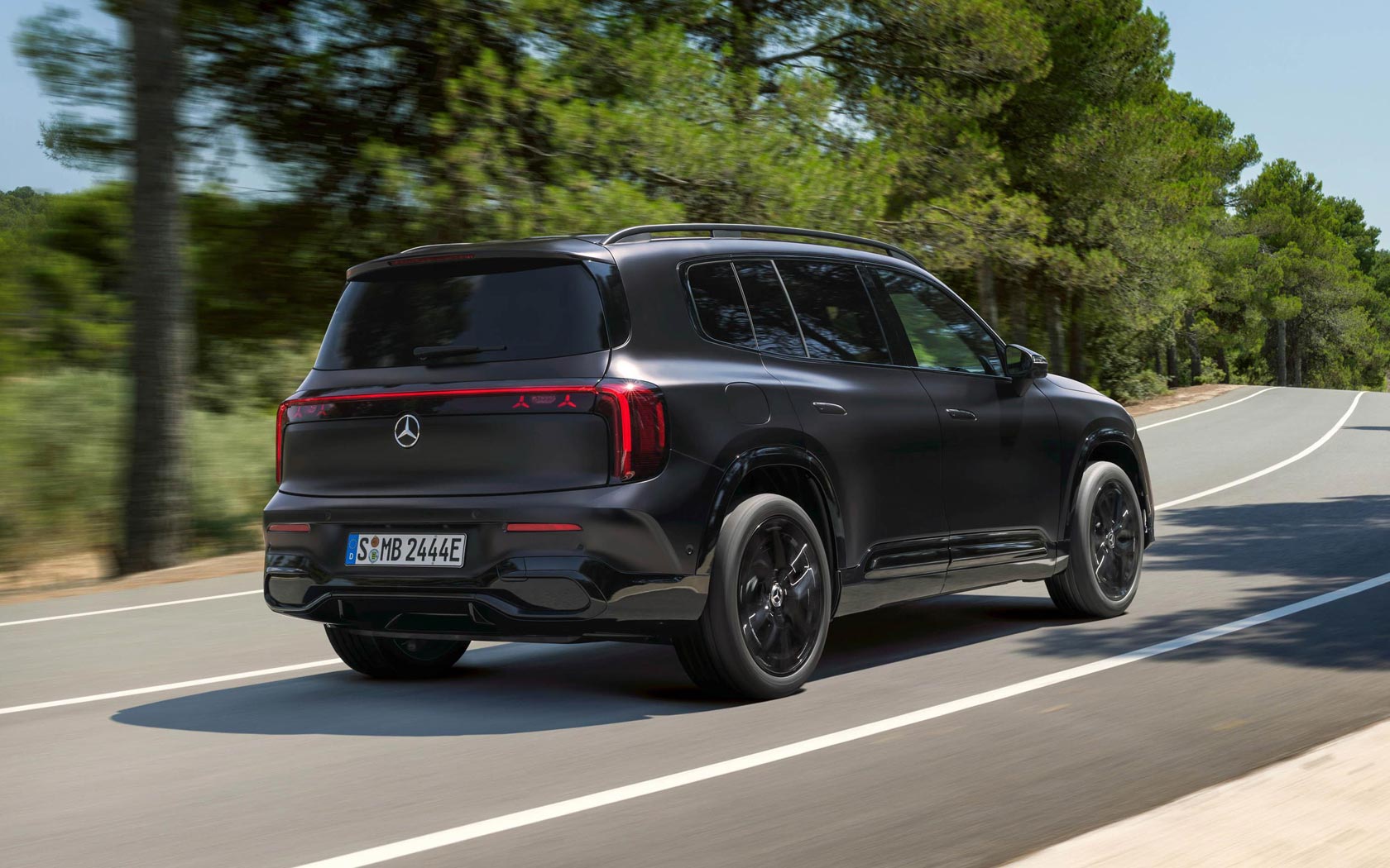 ���� Mercedes GLB 