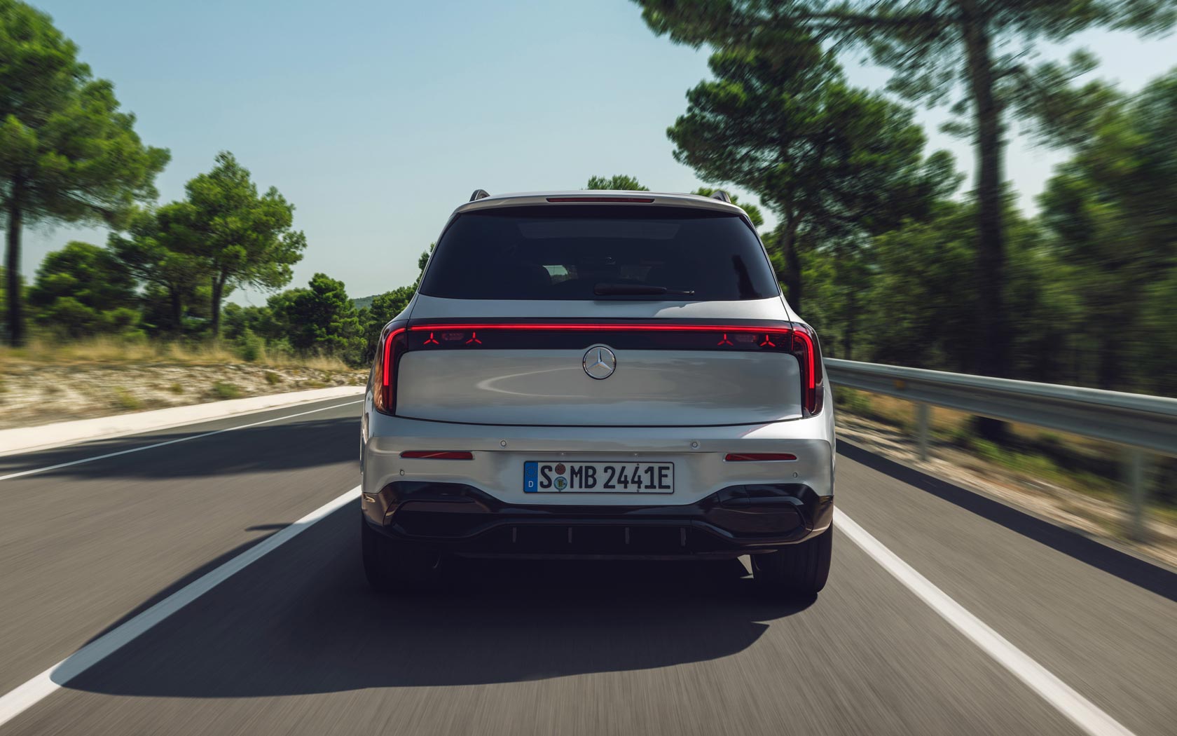 ���� Mercedes GLB 