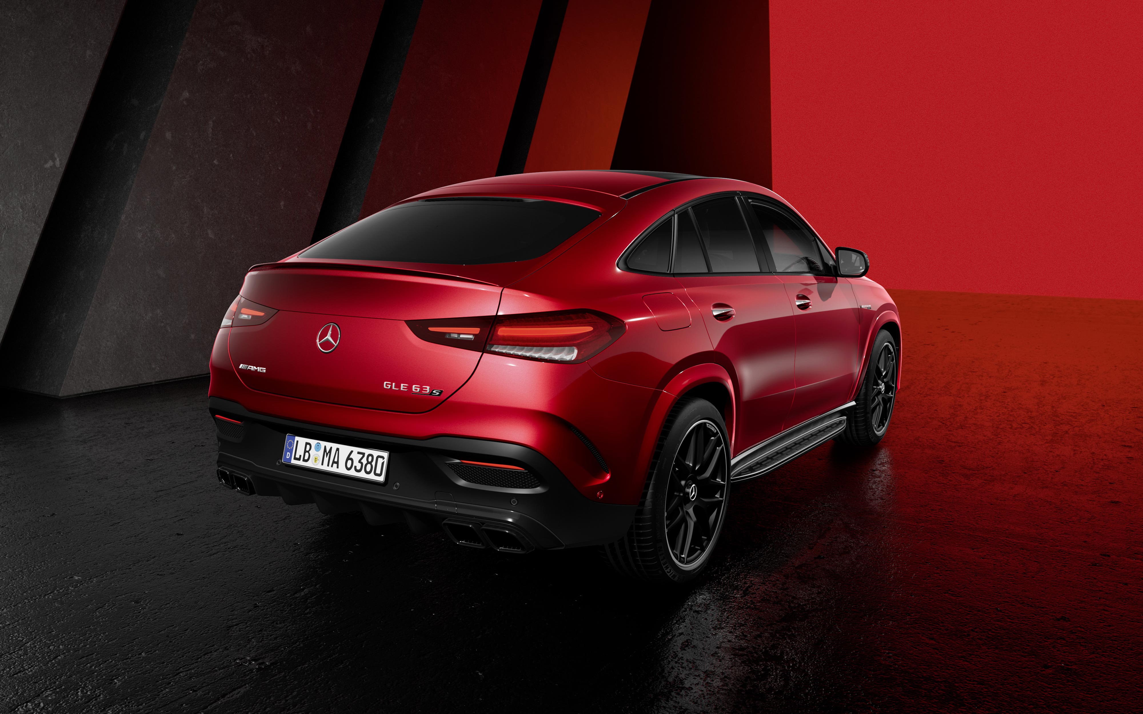  Mercedes GLE 63 AMG Coupe 