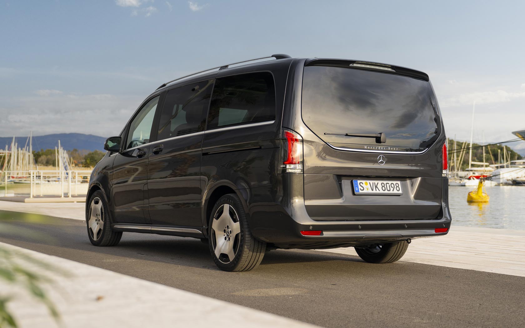 ���� Mercedes V-Class 