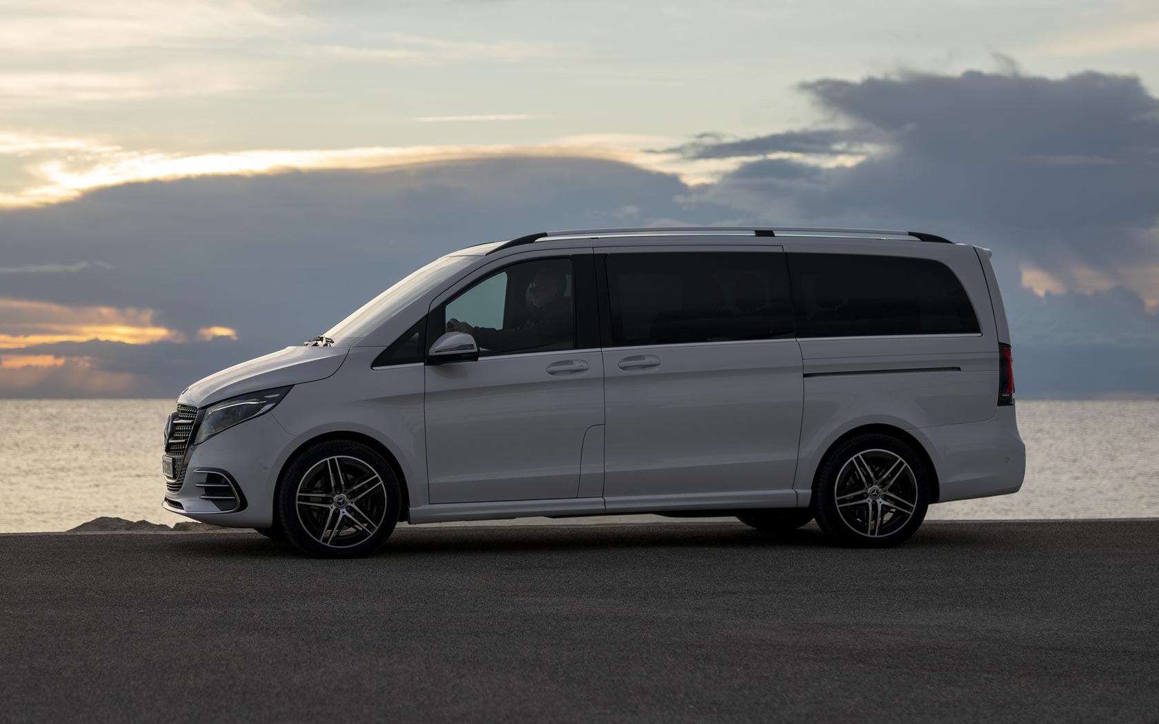 ���� Mercedes V-Class 