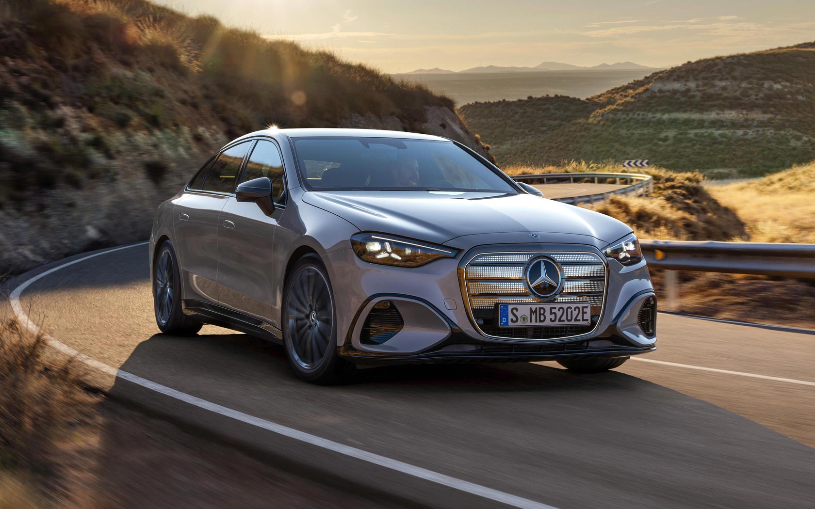 ���� Mercedes C-Class Electric 