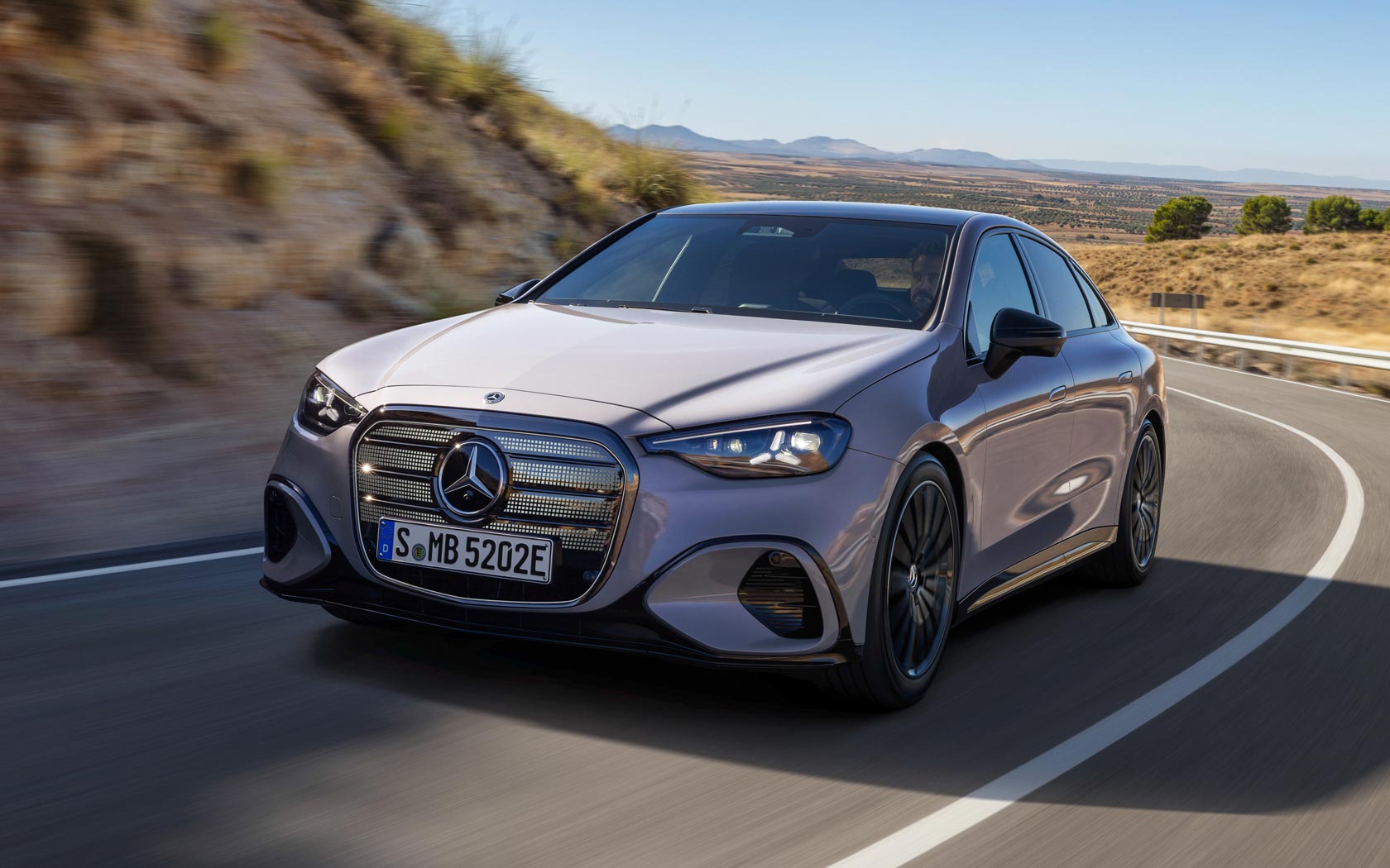 ���� Mercedes C-Class Electric 
