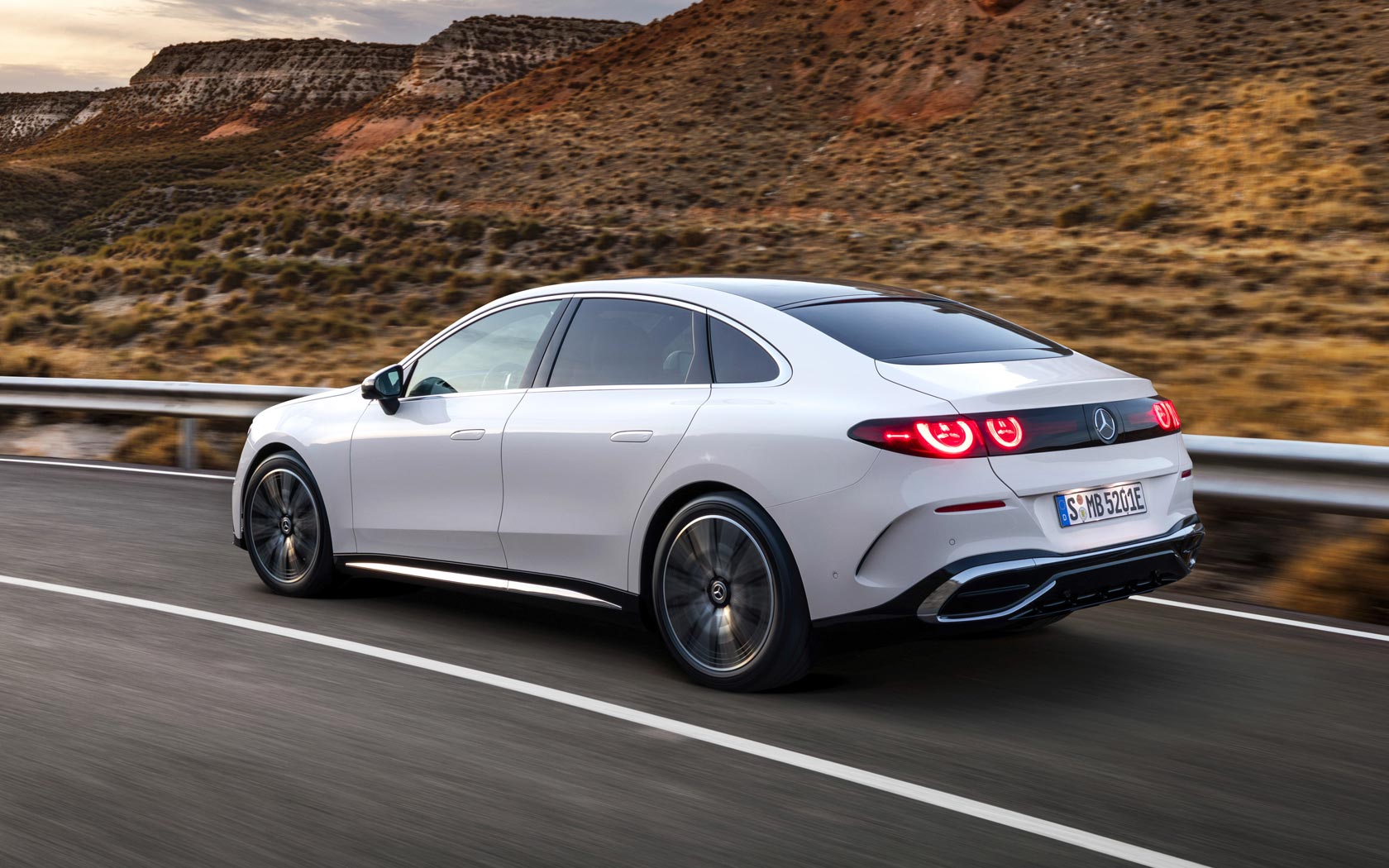 ���� Mercedes C-Class Electric 