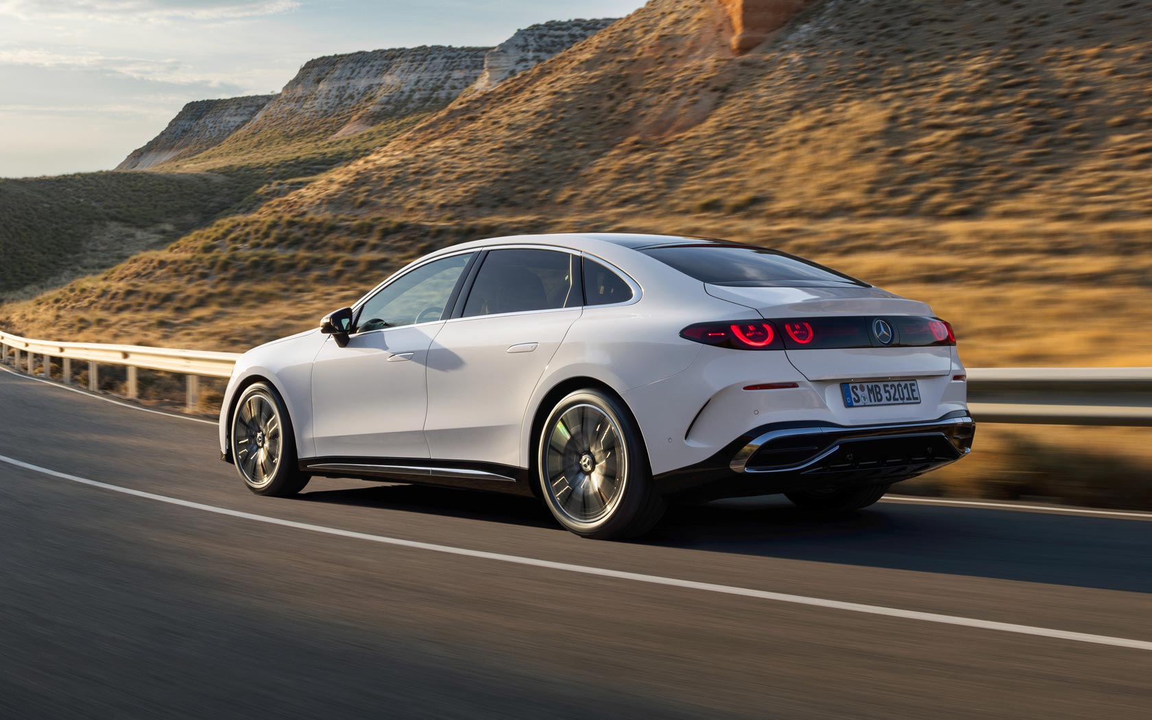 ���� Mercedes C-Class Electric 