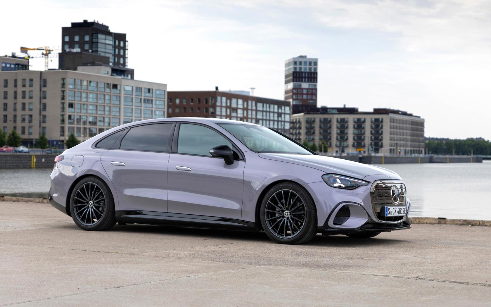 ���� Mercedes C-Class Electric 