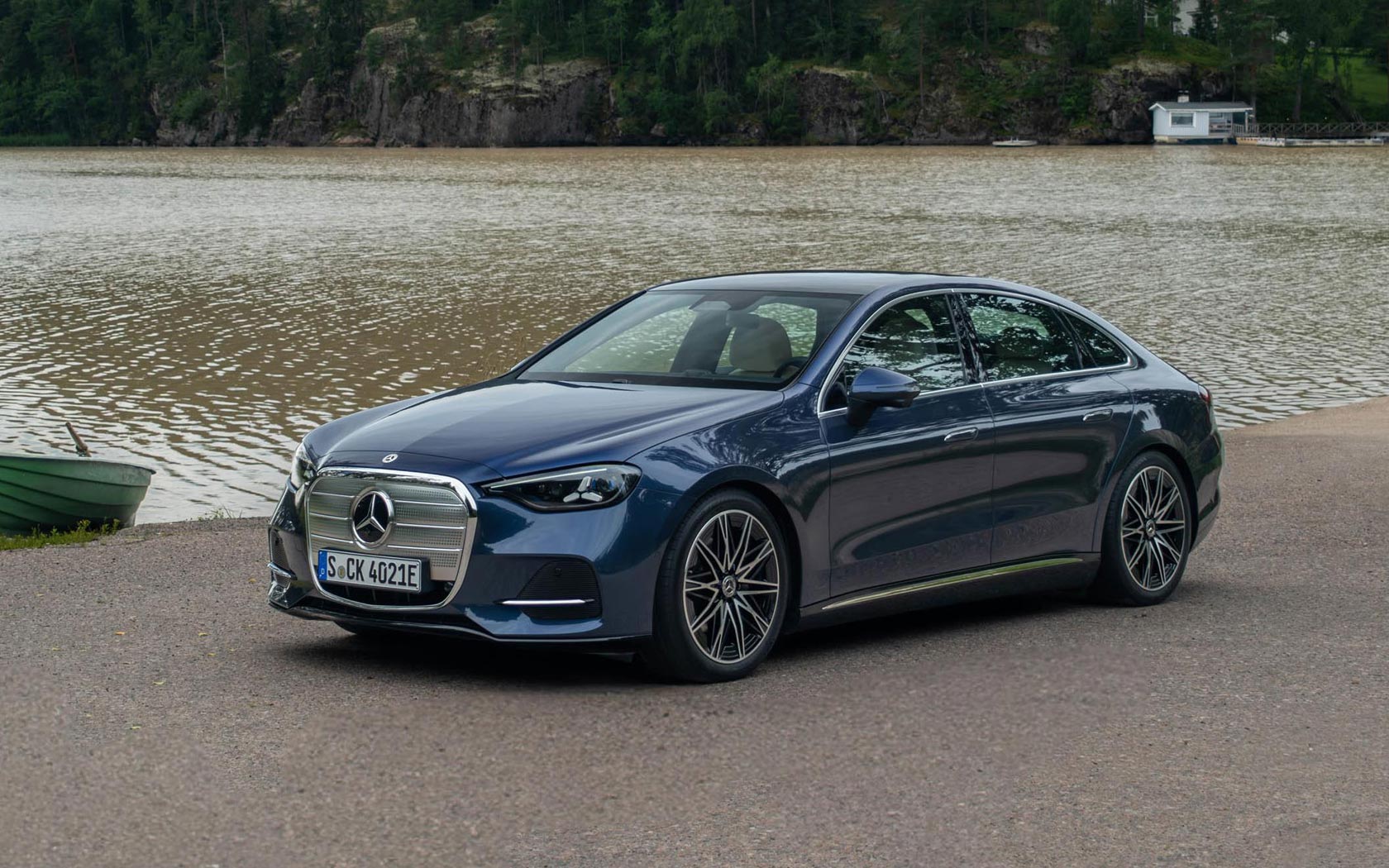 ���� Mercedes C-Class Electric 