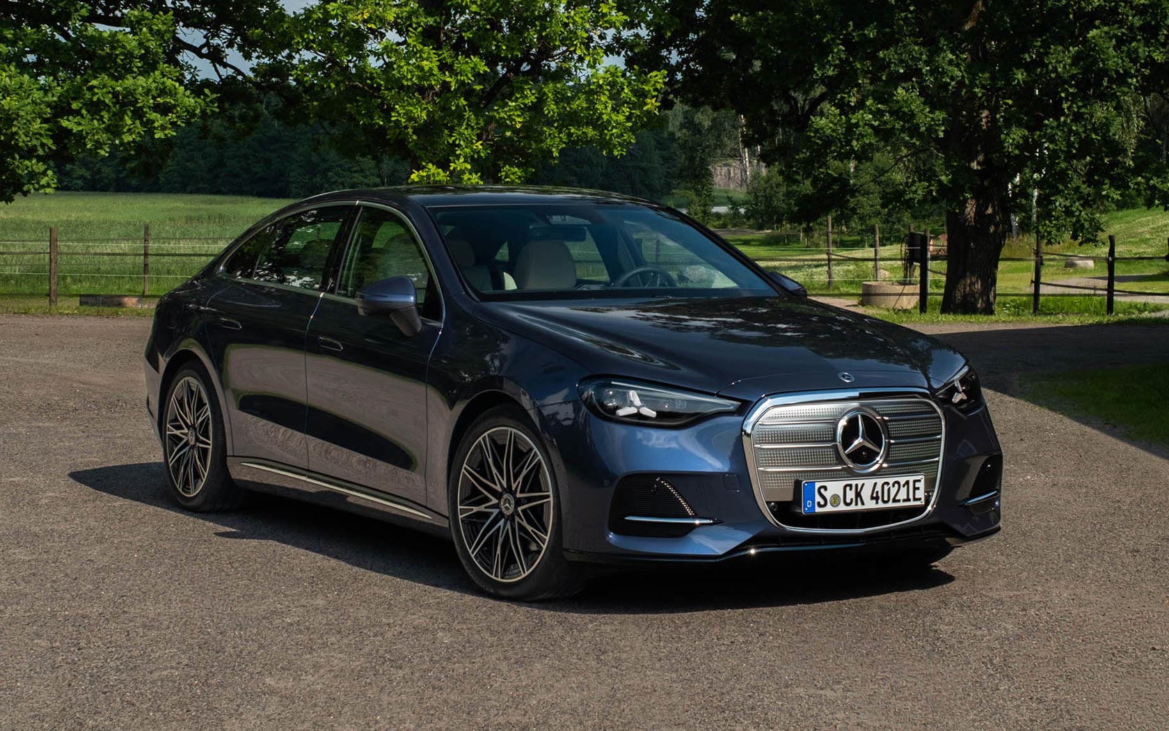 ���� Mercedes C-Class Electric 