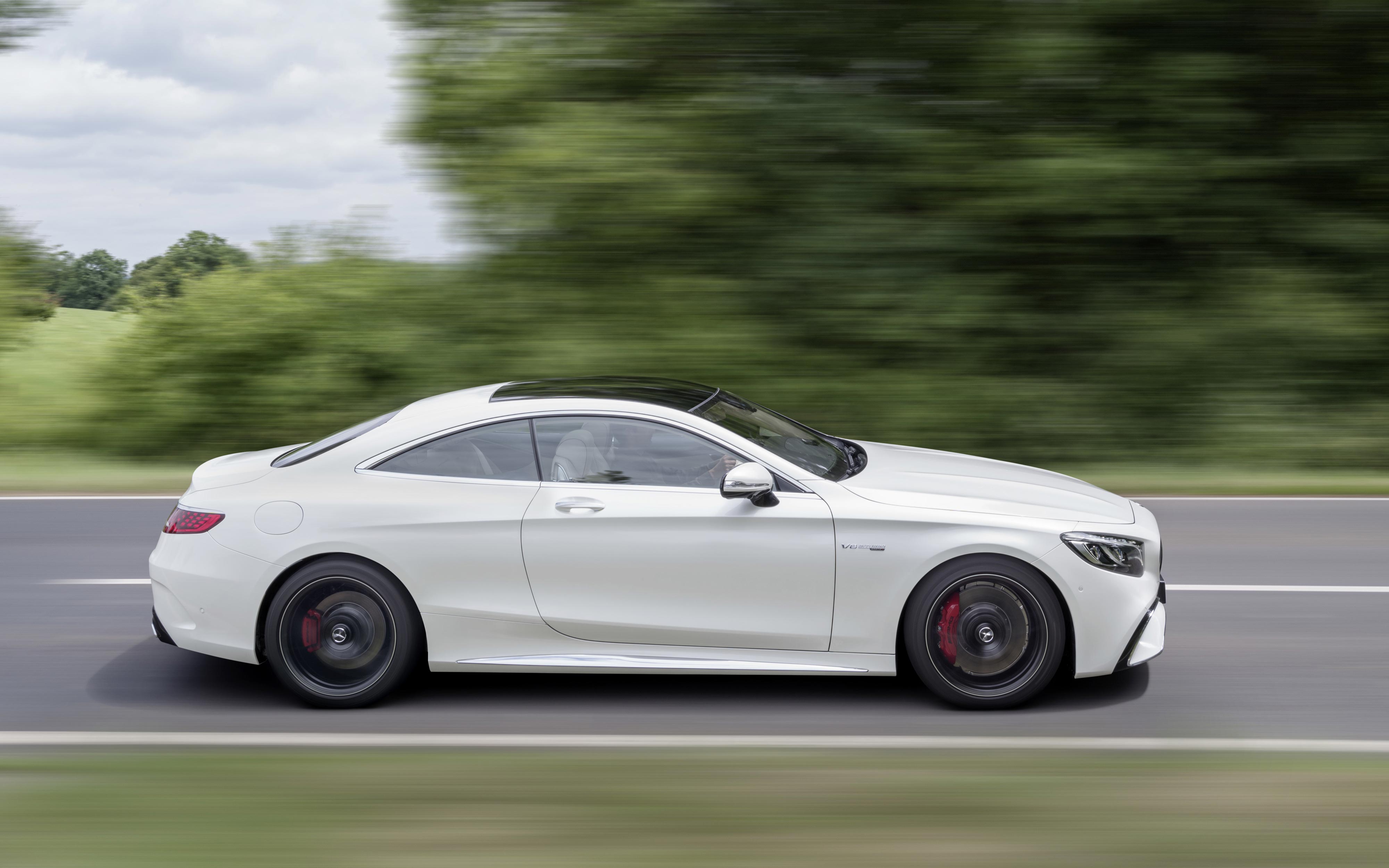  Mercedes S63 AMG Coupe 