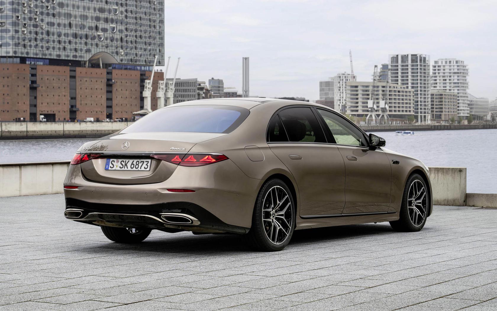 ���� Mercedes S-Class 