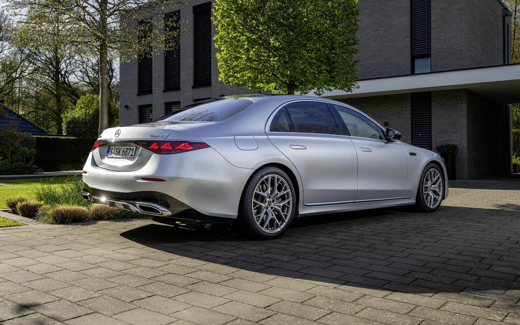 ���� Mercedes S-Class 