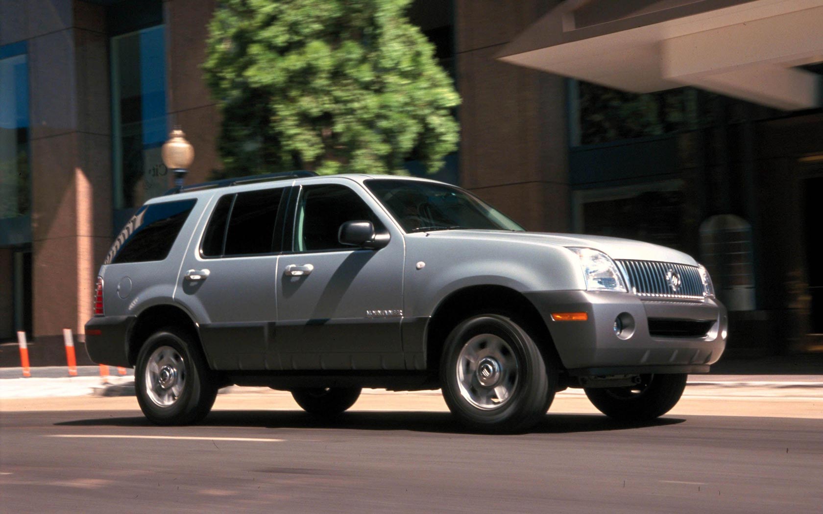  Mercury Mountaineer (2001-2005)