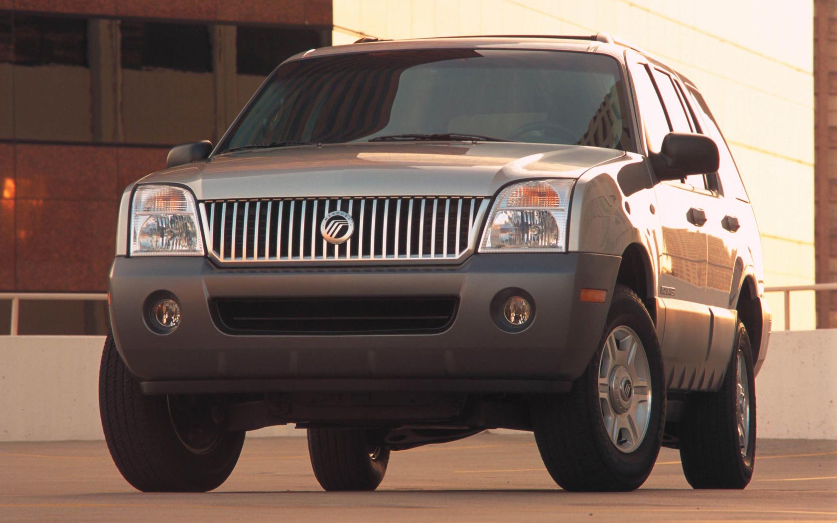  Mercury Mountaineer (2001-2005)