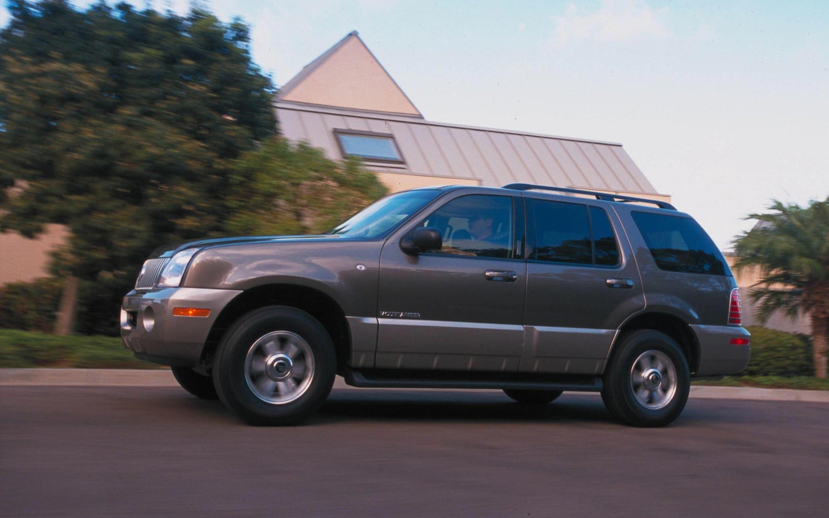  Mercury Mountaineer (2001-2005)