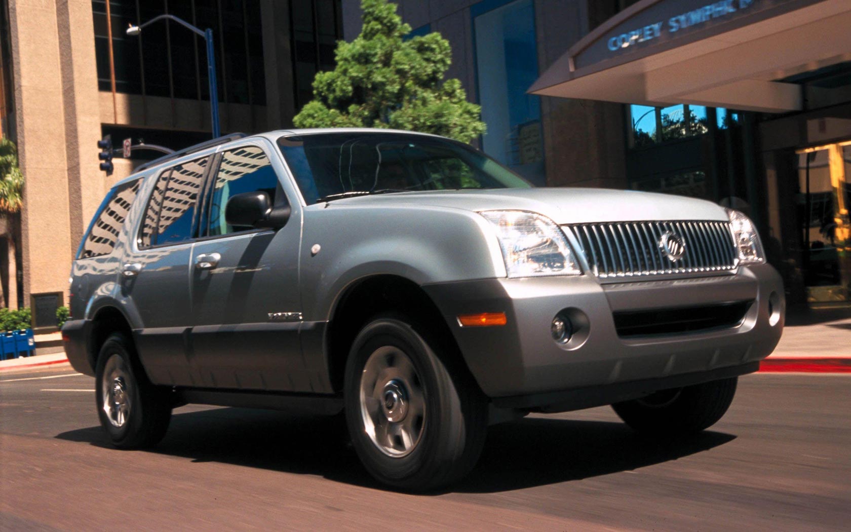  Mercury Mountaineer (2001-2005)