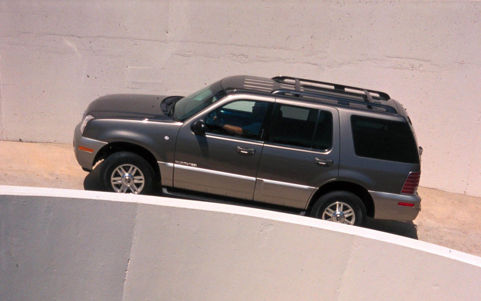  Mercury Mountaineer (2001-2005)