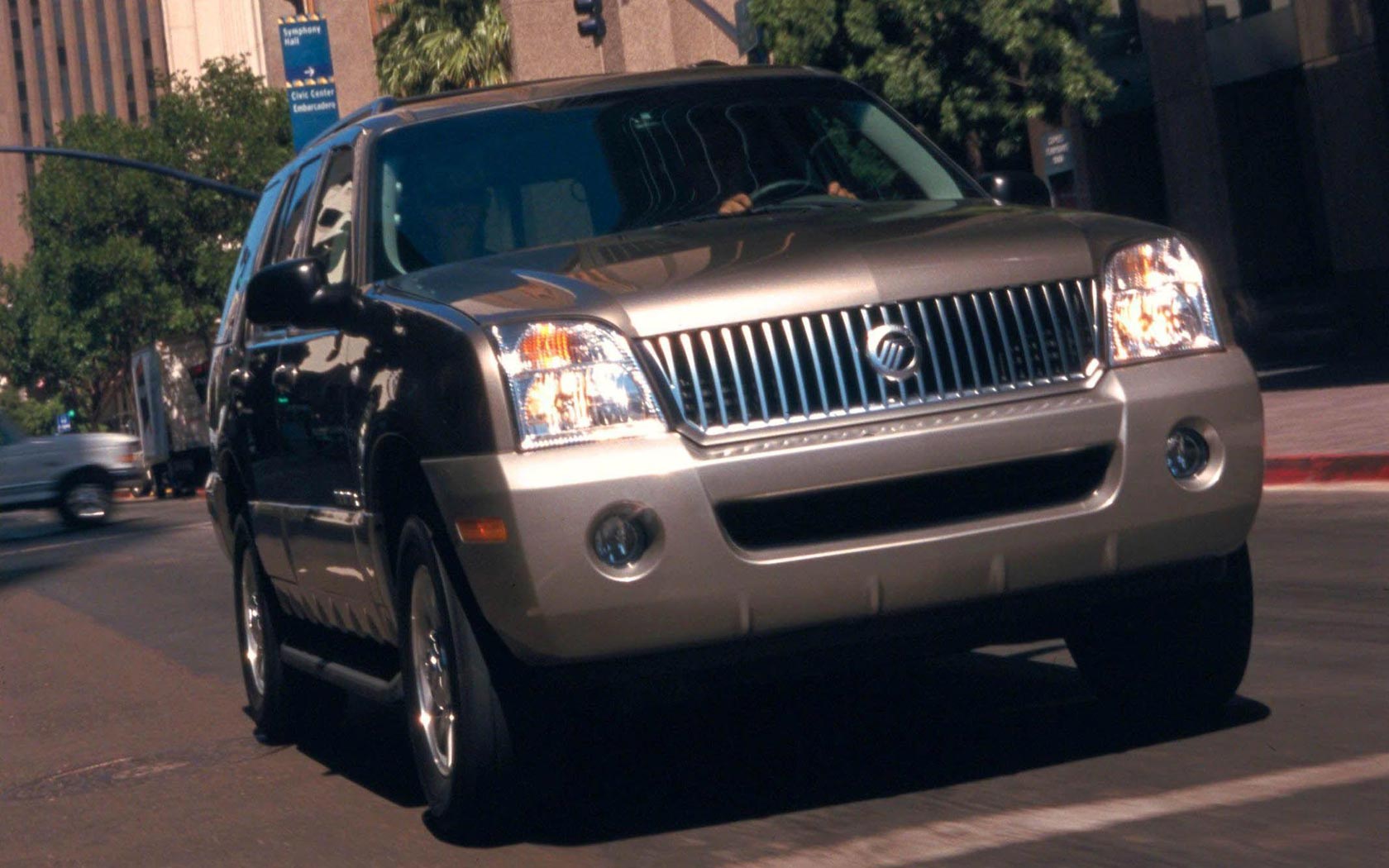  Mercury Mountaineer (2001-2005)